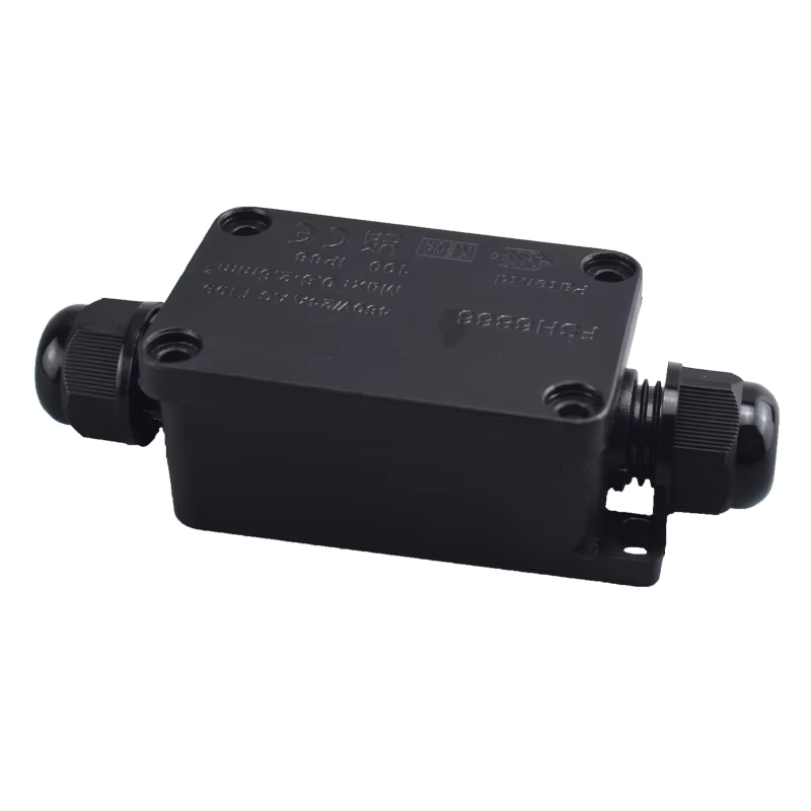 Scatola di Giunzione Impermeab - Outdoor Power Outlet Box recensione e prezzo